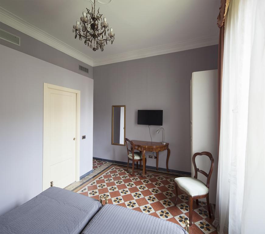 Ekoliving Panzió Milánó Kültér fotó