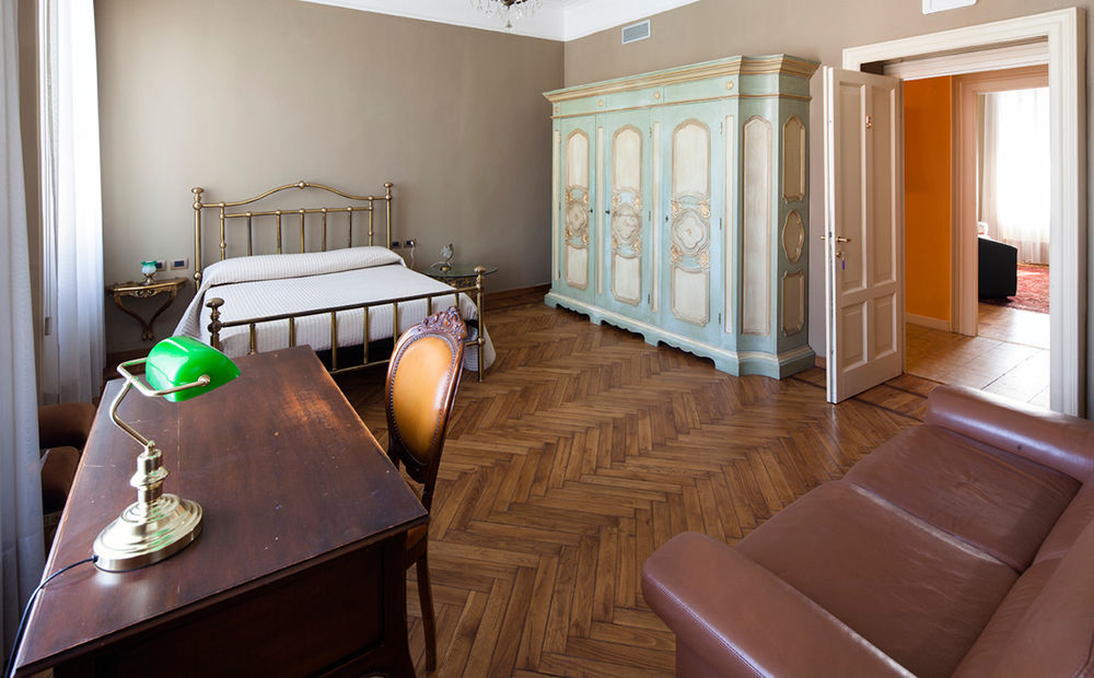 Ekoliving Panzió Milánó Kültér fotó