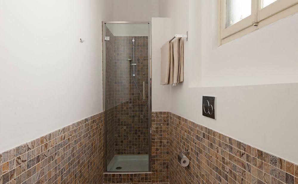 Ekoliving Panzió Milánó Kültér fotó