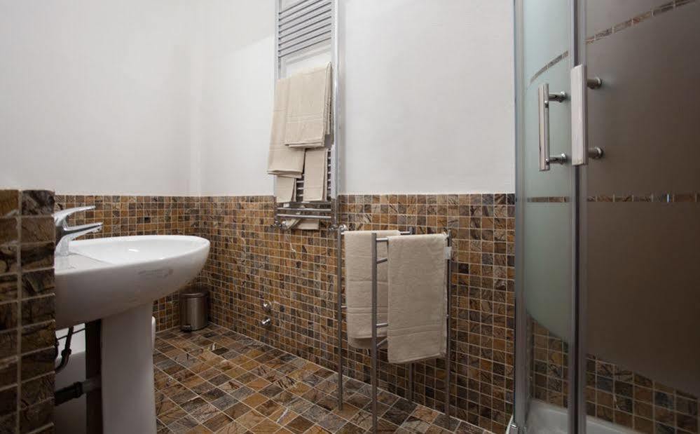 Ekoliving Panzió Milánó Kültér fotó